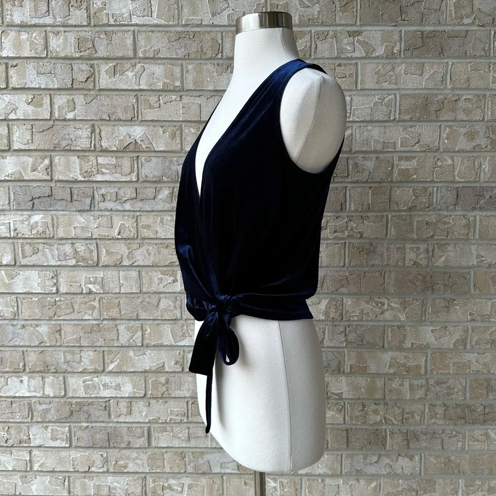 Aqua V Neck Velvet Top Blouse Size S 🌸 - Picture 5 of 7